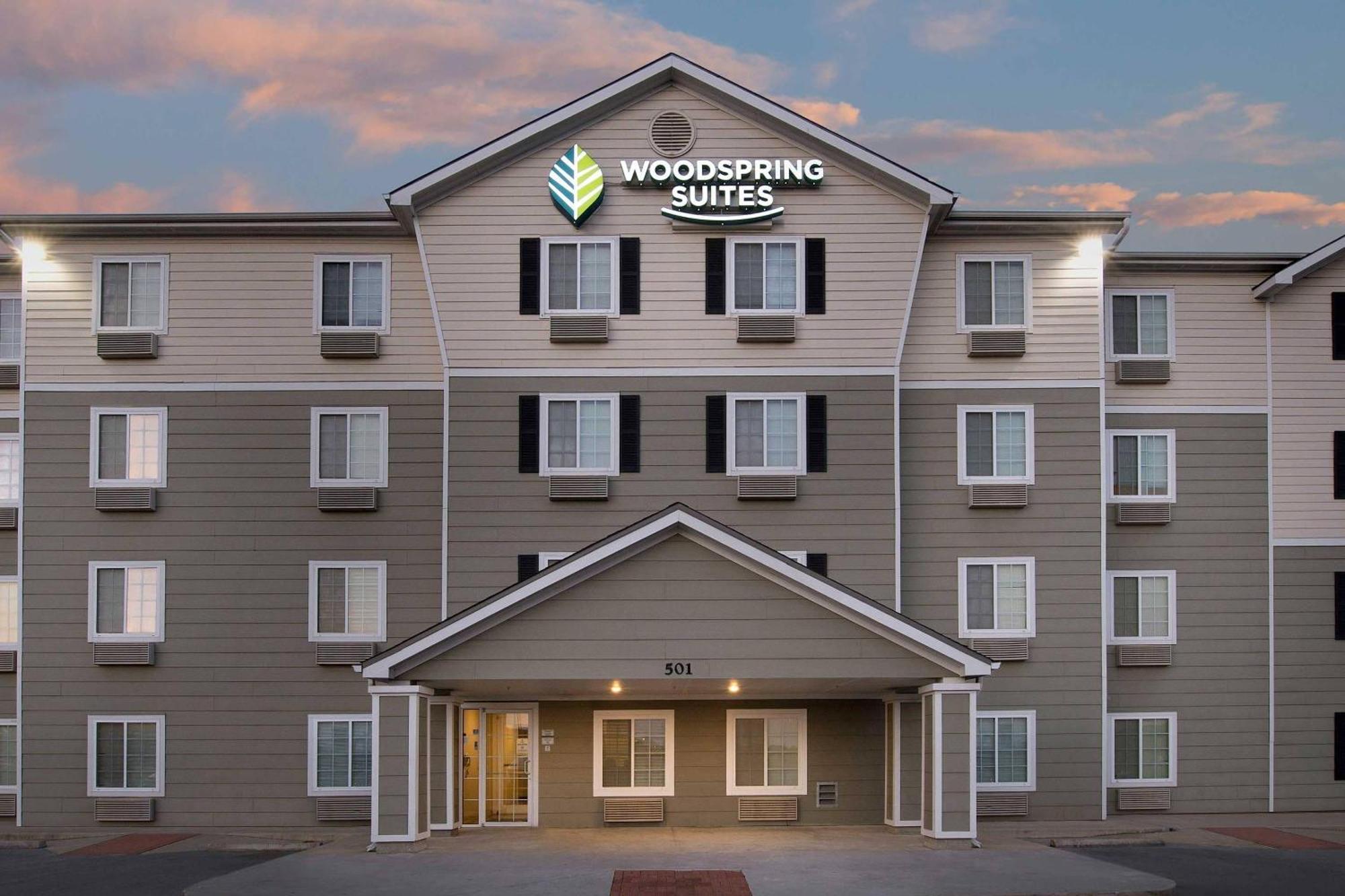 7 Top-Rated WoodSpring Suites Hotels Across the South US