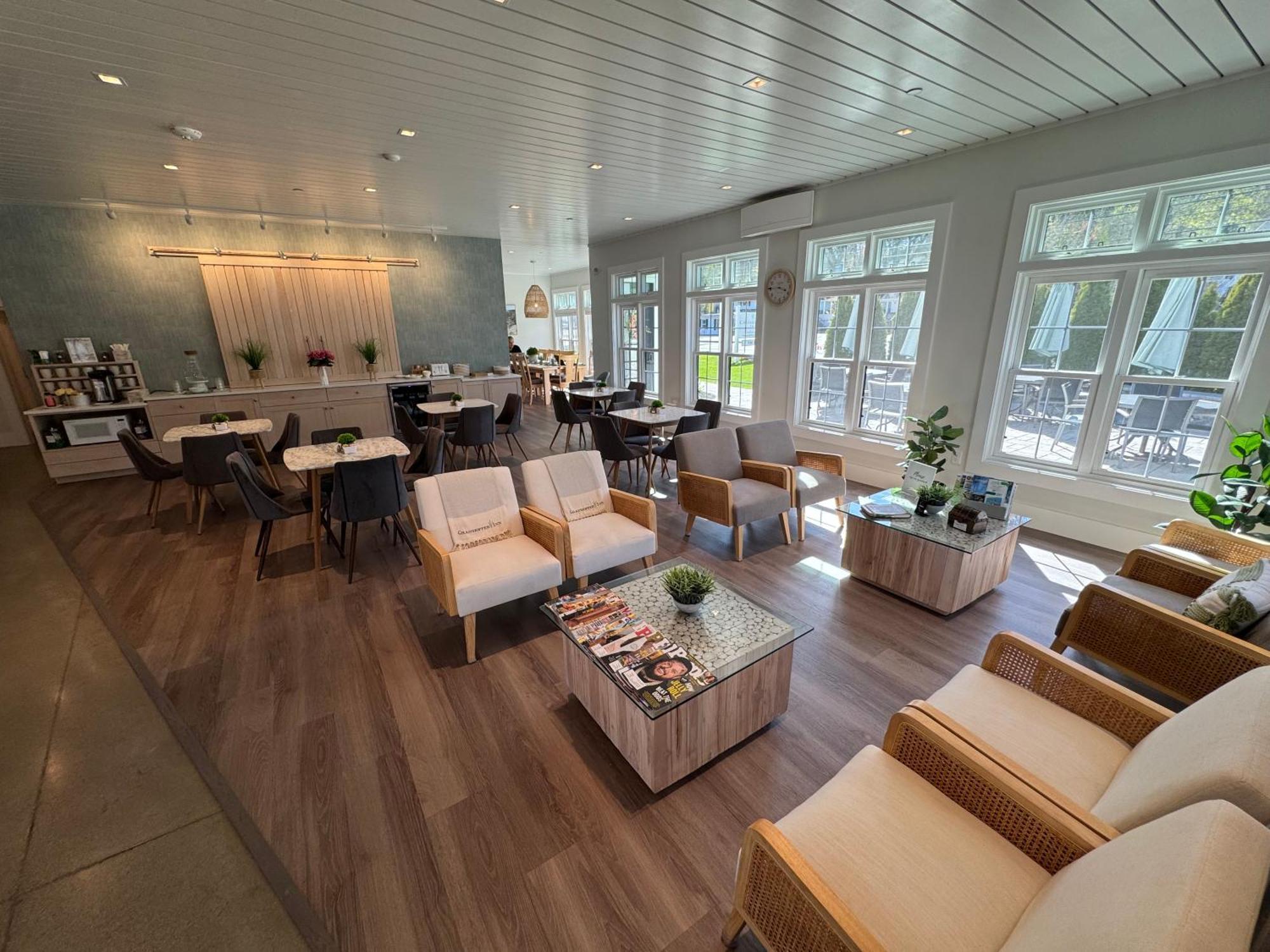 5 Central Hotels Near Ogunquit Playhouse Worth Booking