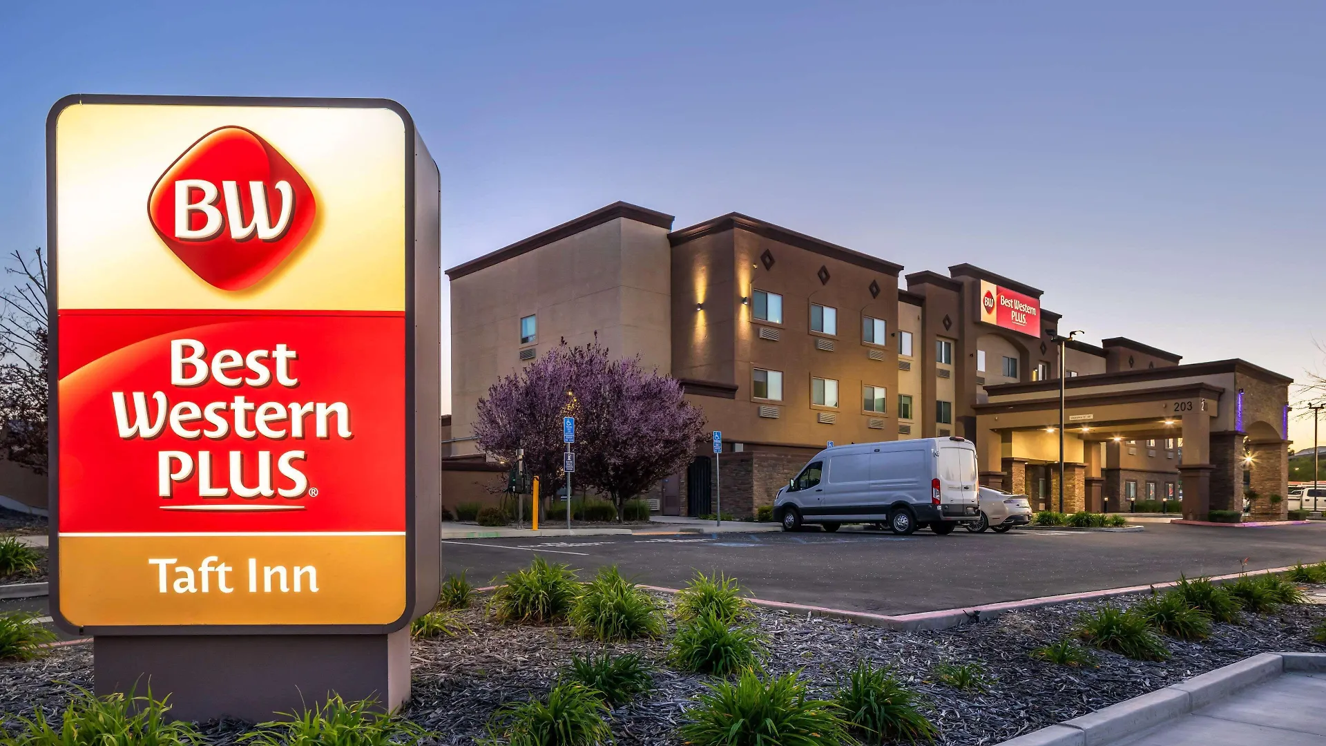 7 Top-Rated Best Western Plus Hotels in Southern California