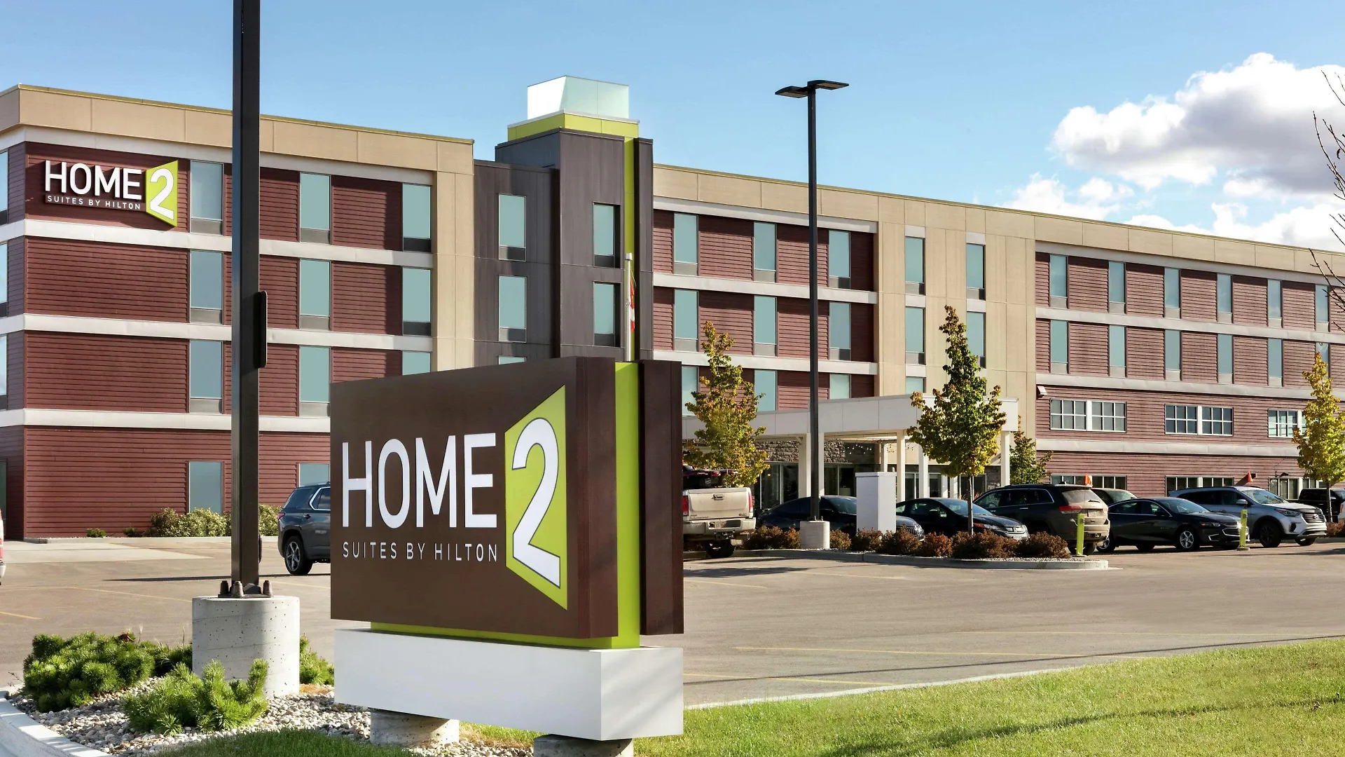 Where to Stay Near N Peace Museum: 7 Airport Hotels Ranked